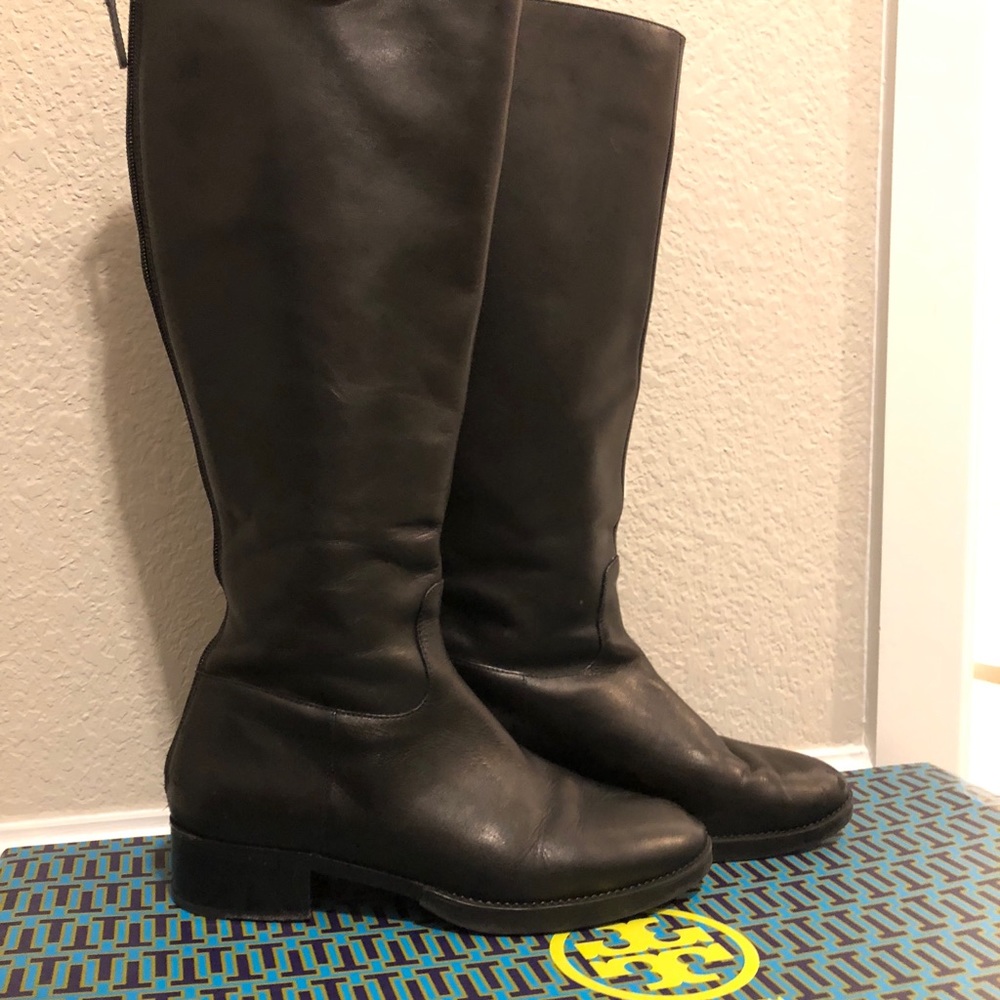 Tory Burch boots! Great condition! - Picture 3 of 3